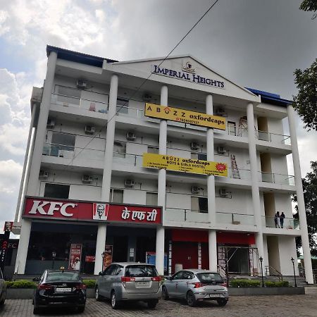 Abuzz Oxfordcaps Imperial Heights Mussoorie Dehradun Pansiyon Dış mekan fotoğraf
