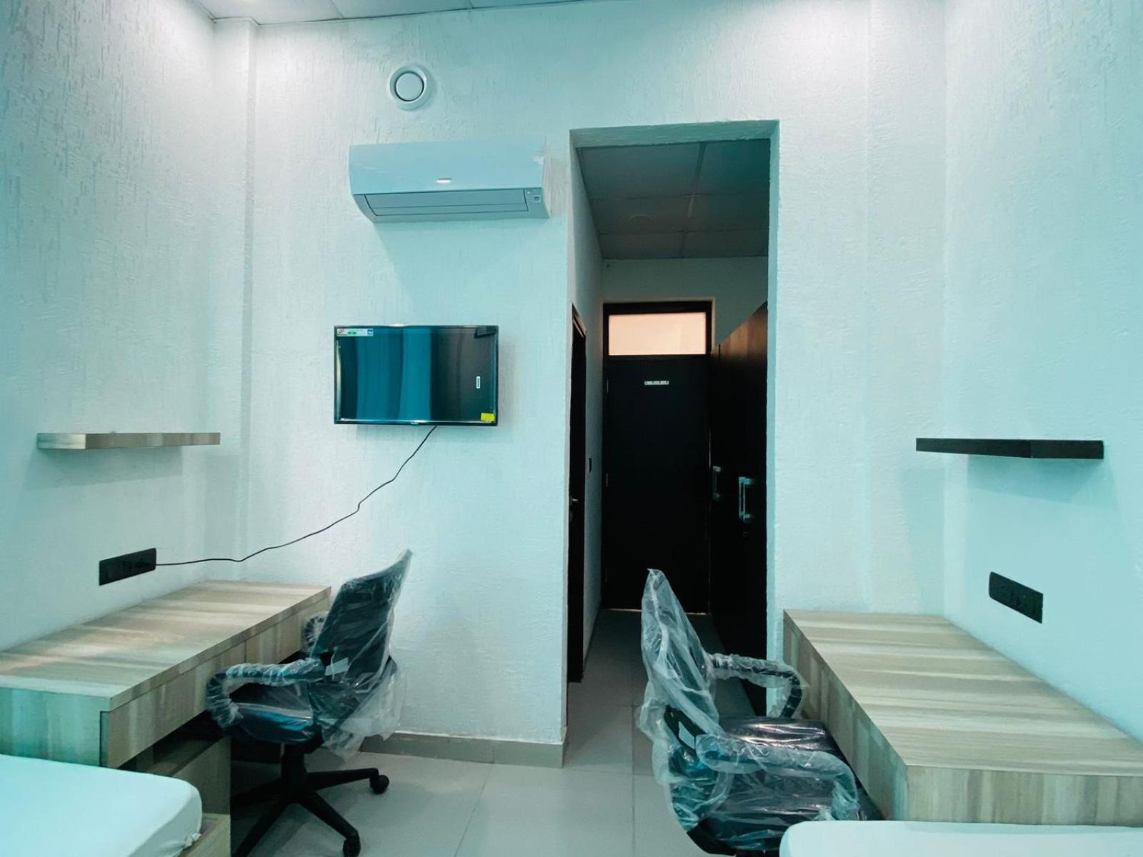 Abuzz Oxfordcaps Imperial Heights Mussoorie Dehradun Pansiyon Dış mekan fotoğraf